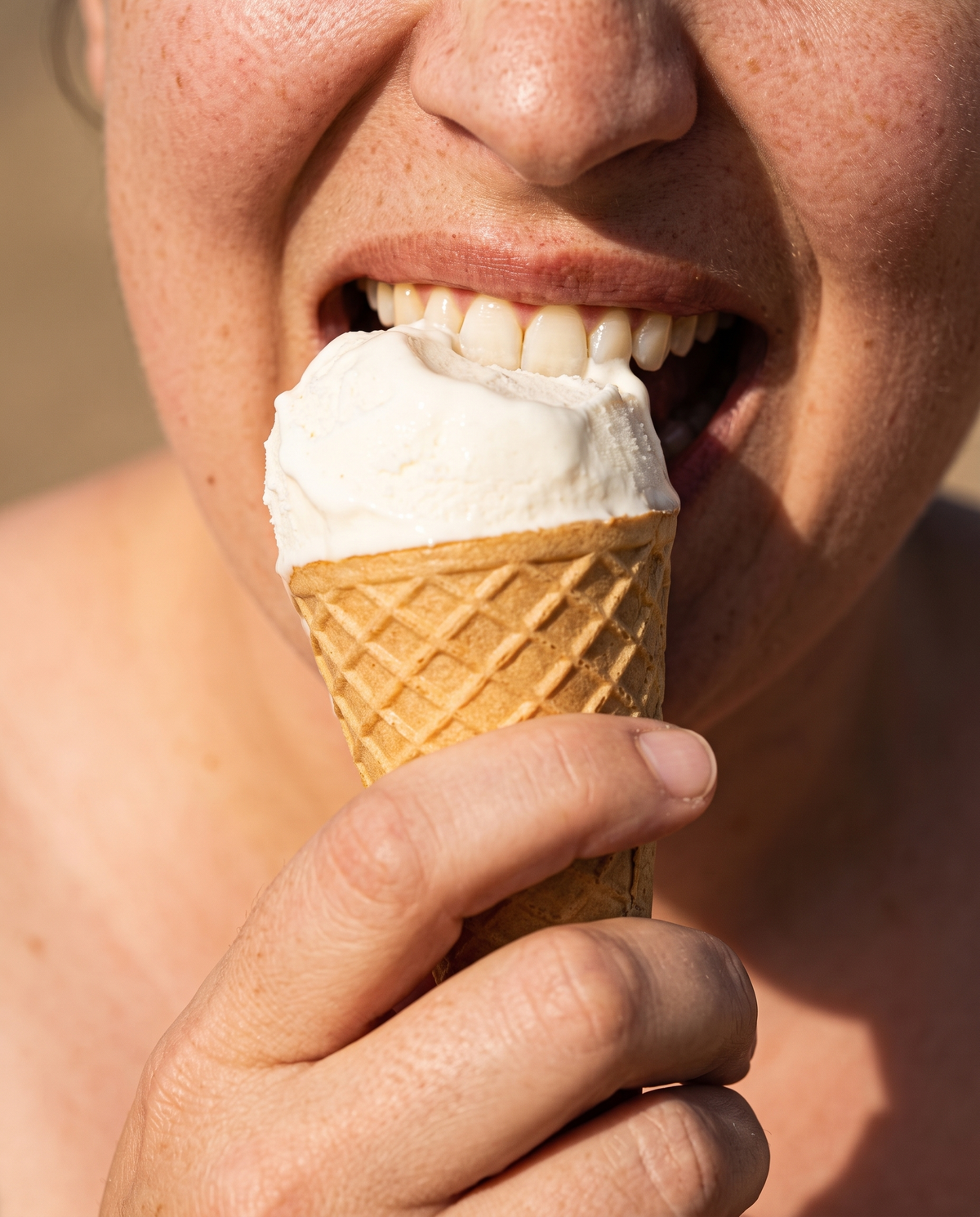 Sensitive teeth: why one active is not enough, and the evidence for treating both